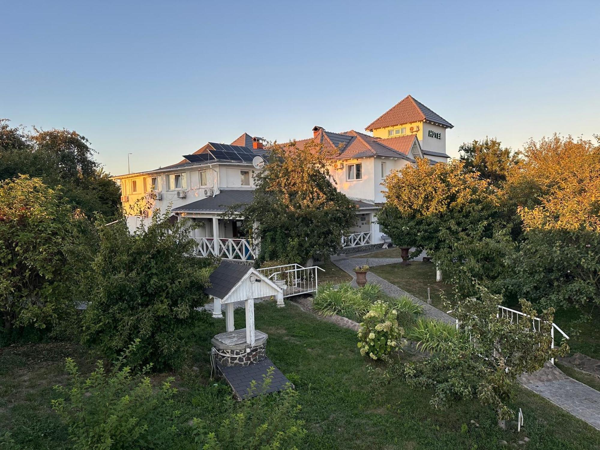 Maison Blanche Ecohousе Mytnitsa Exterior photo